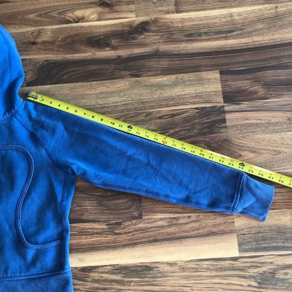 Lululemon zip up hoodie - Picture 8 of 9